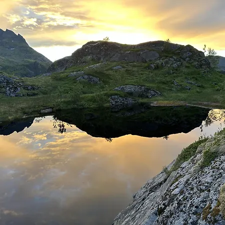 Σπίτι διακοπών Historic House, 1880 - Stunning Panoramic Views Sørvågen