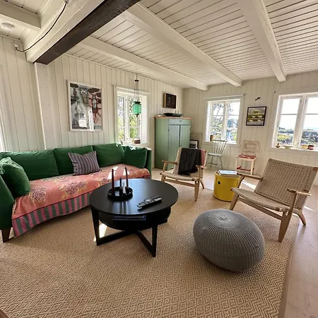 Historic House, 1880 - Stunning Panoramic Views *