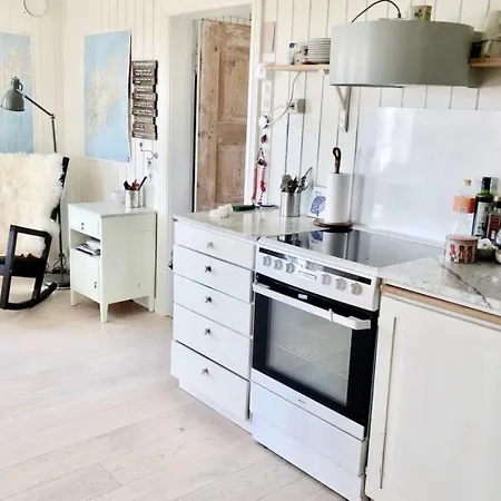 Historic House, 1880 - Stunning Panoramic Views Sørvågen