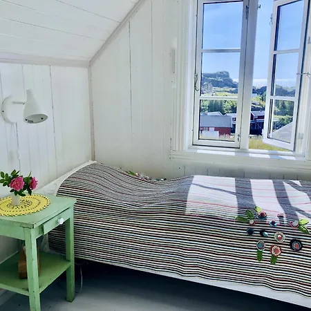 Historic House, 1880 - Stunning Panoramic Views