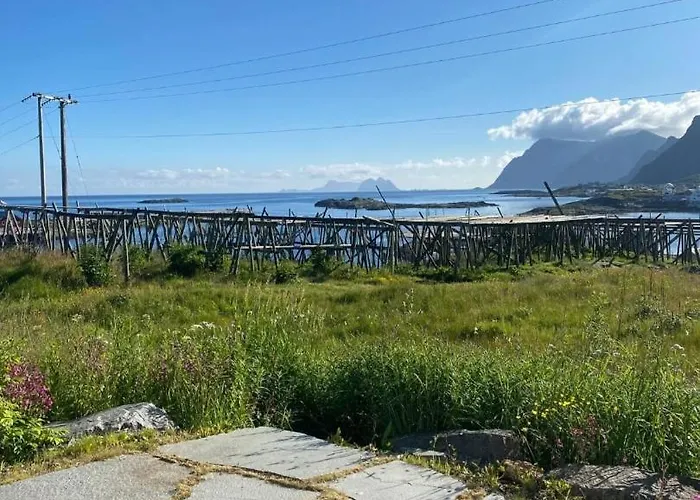 Historic House, 1880 - Stunning Panoramic Views Vakantiehuis Sørvågen