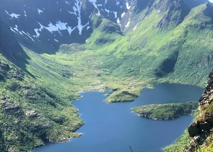 Historic House, 1880 - Stunning Panoramic Views *