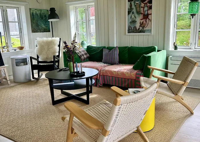 Historic House, 1880 - Stunning Panoramic Views Vakantiehuis *
