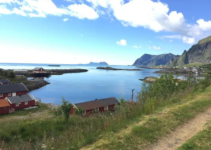 Historic House, 1880 - Stunning Panoramic Views Vakantiehuis Sørvågen