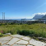Historic House, 1880 - Stunning Panoramic Views Feriehus Sørvågen